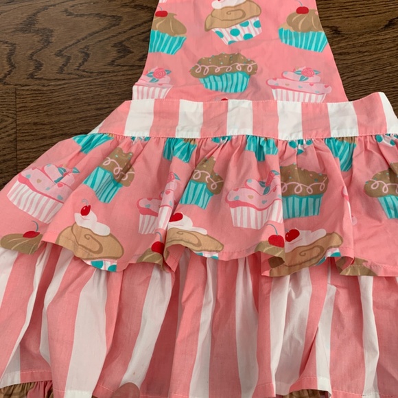 Eleanor Rose Cupcakes Pink Apron NWT (issue) - Picture 6 of 10